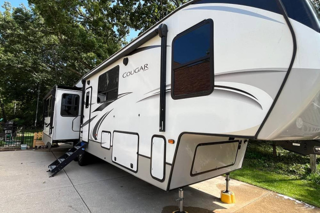 2020 Cougar 368MBI