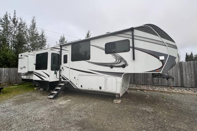 2022 Solitude 390RK