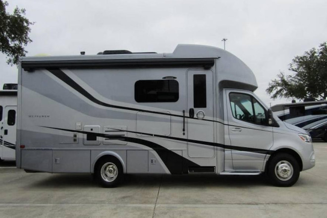 2021 Wayfarer 25RW