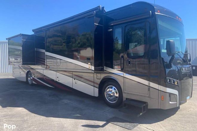 2019 Forza 38F