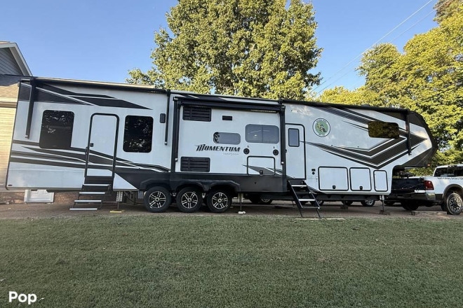 2023 Momentum 410t