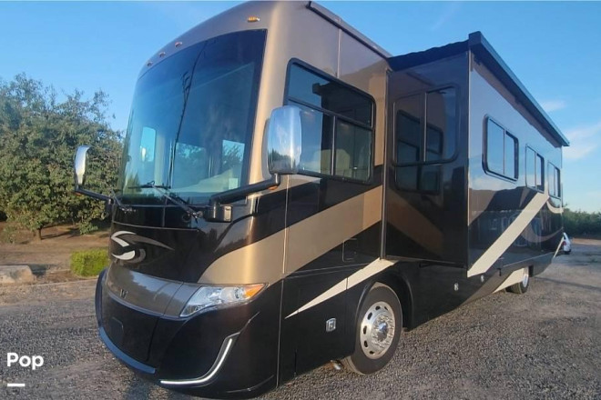 2022 Allegro Red 38LL