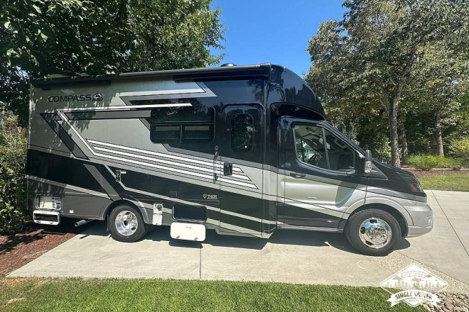 2024 Compass 23TW