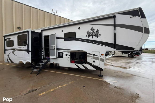 2021 Redwood 3901 WB
