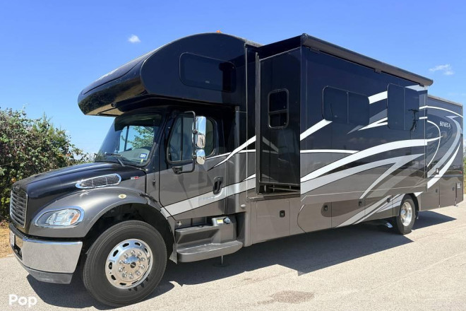 2019 Seneca 37TS