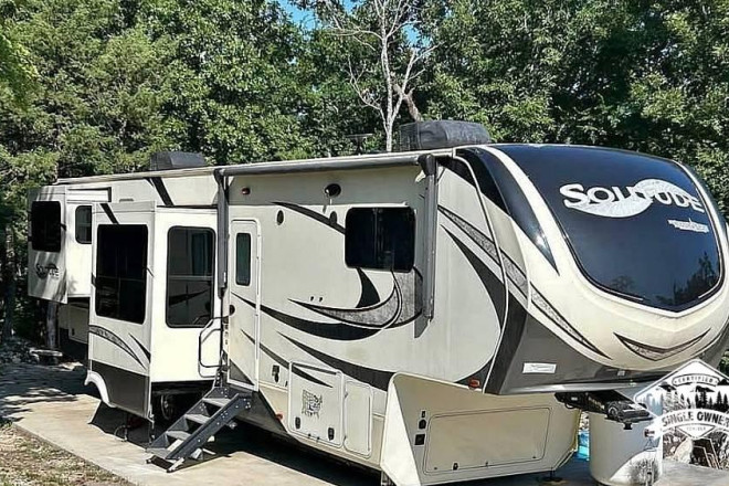 2018 Solitude 375RES