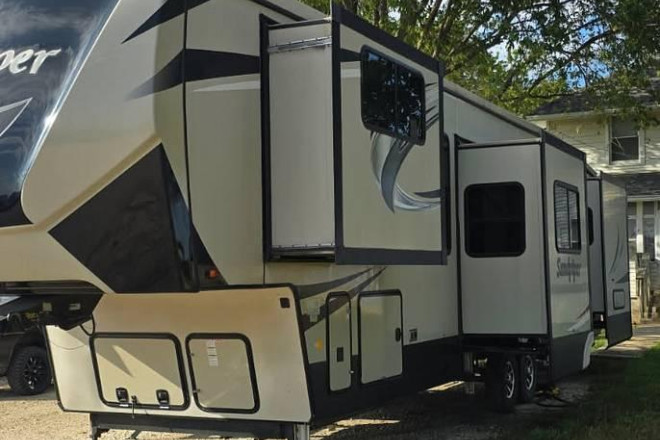 2018 Sandpiper 38FKOK