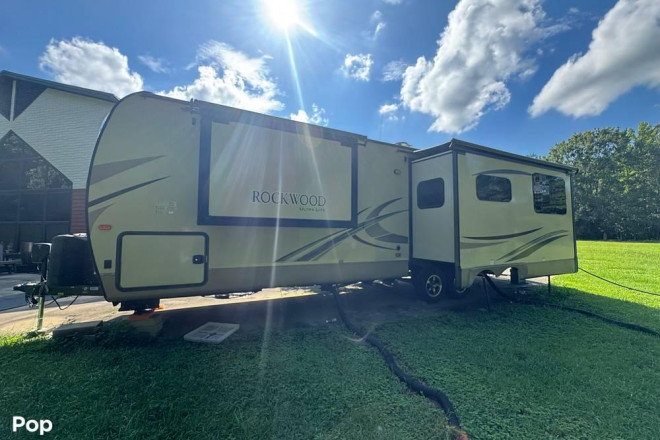 2018 Rockwood 2902WS