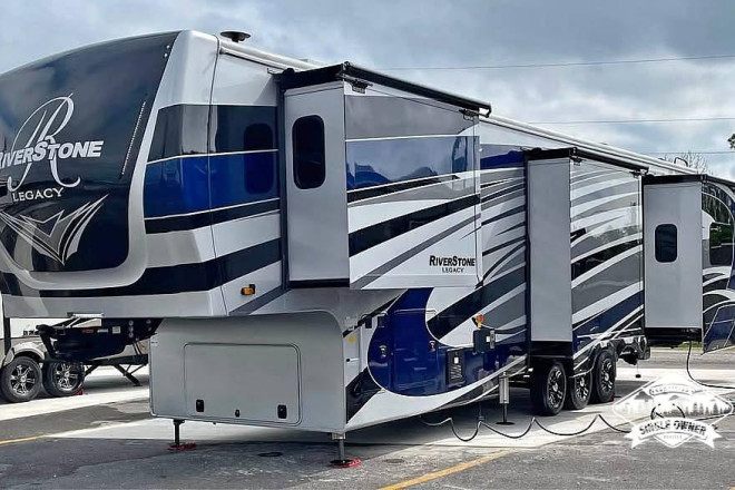 2023 Riverstone Legacy 442MC