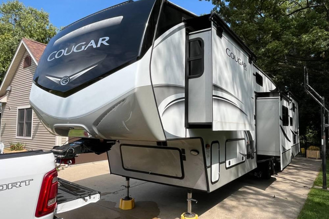 2020 Cougar 368MBI