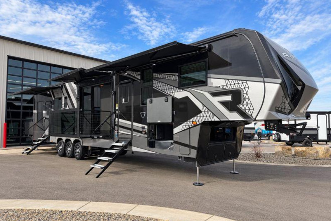 2026 Raptor 444