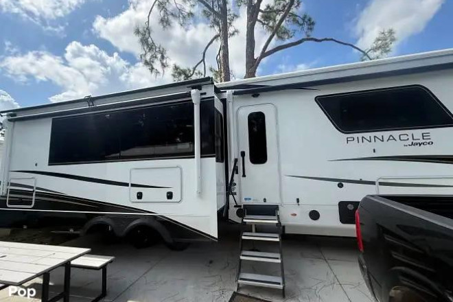 2026 Pinnacle 38FBRK