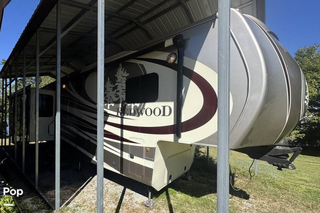 2015 Redwood 38GK