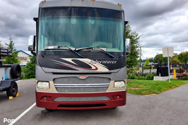2013 Adventurer 37F
