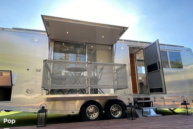 2019 Living Vehicle T27 Max