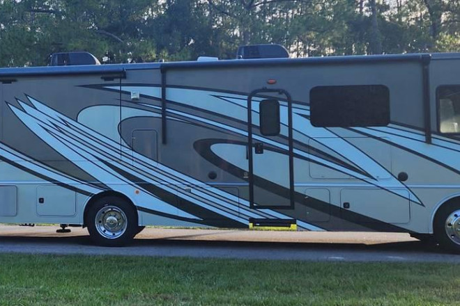 2023 Fortis 33hb