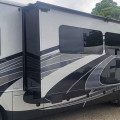 2020 Bounder