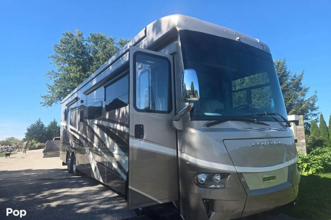 2022 Ventana 4037