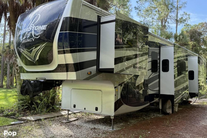 2022 Riverstone 391FSK