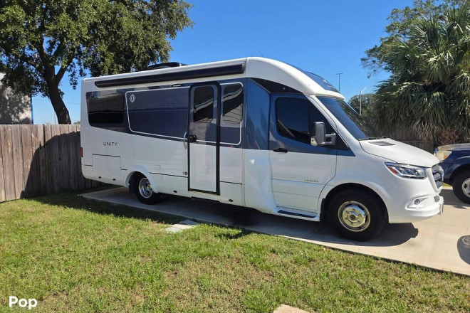 2024 Unity 24RL