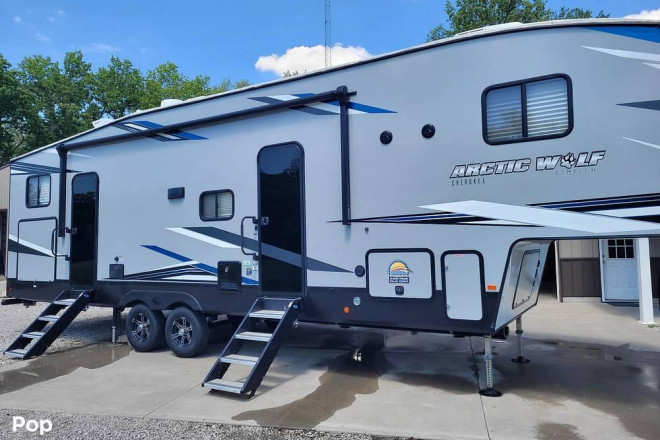 2022 Arctic Wolf 321BH