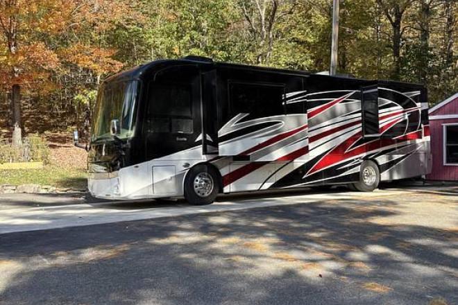 2022 Reatta M-37K 360hp Cummins