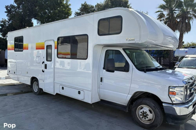2025 Four Winds 28A