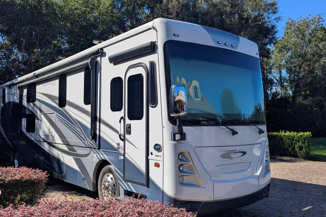 2023 Sportscoach 402TS