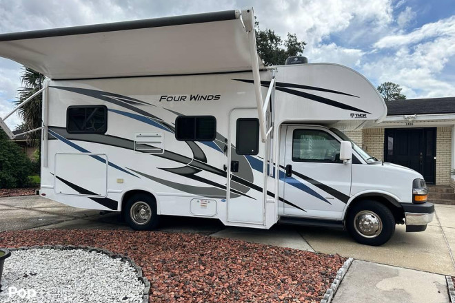 2023 Four Winds 22E