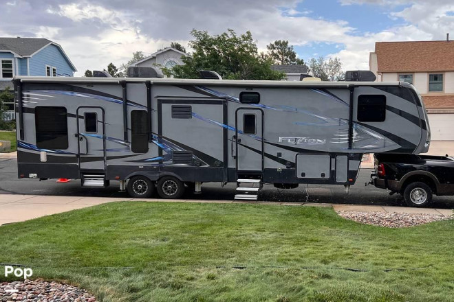 2016 Fuzion 385