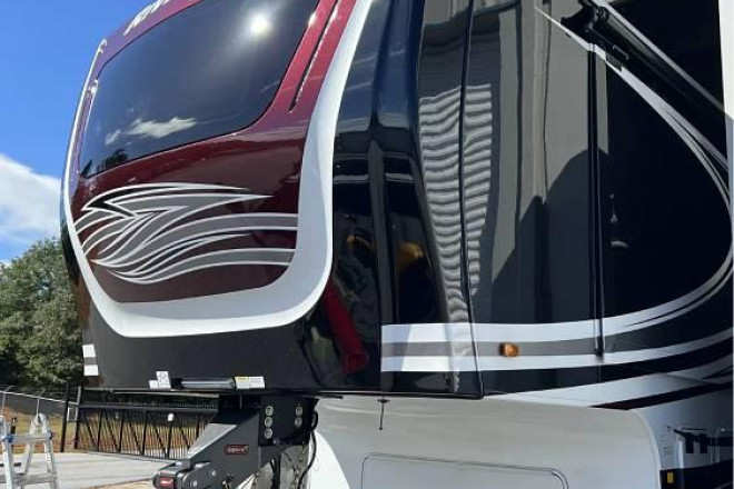 2023 Riverstone 41RL