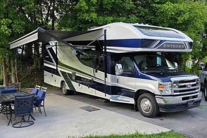2026 Esteem 29v