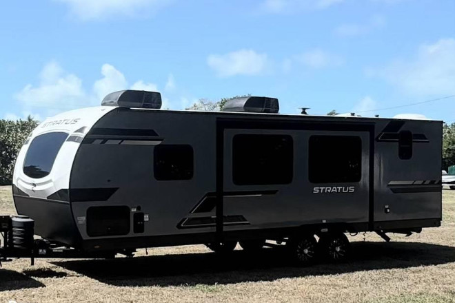 2025 Stratus 261VRB