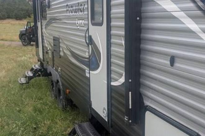 2019 Prowler 255LX