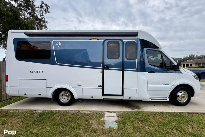 2024 Unity 24RL