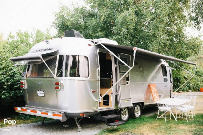 2015 Flying Cloud 25FB