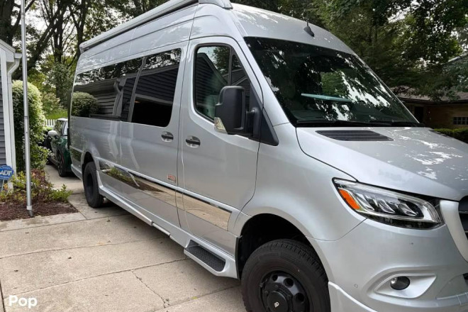 2023 Grech Rv TERRENO-ION 3500XD 170 Tour 4X4