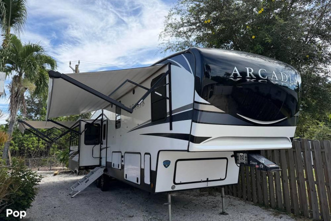2023 Arcadia 3550MB