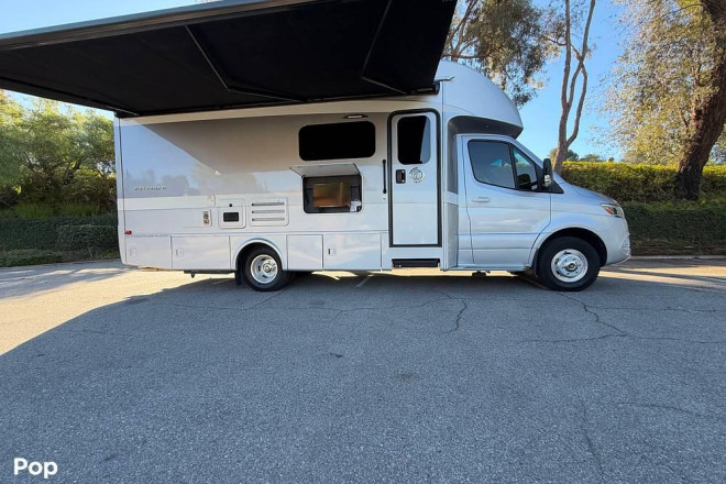 2021 Wayfarer 25 RW