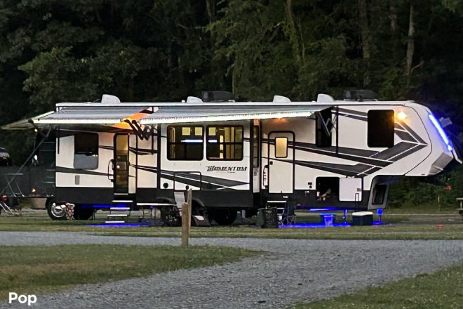 2019 Momentum 351M
