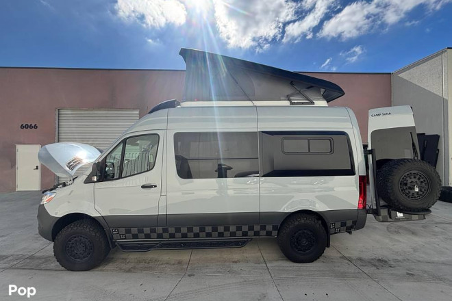 2022 Sprinter 144 2500 4x4
