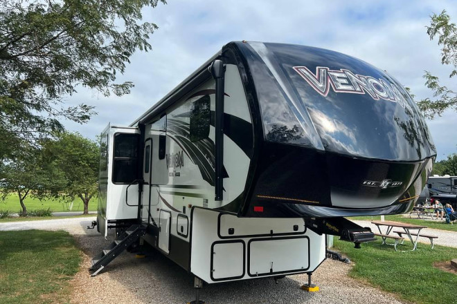 2020 Venom 4012TK