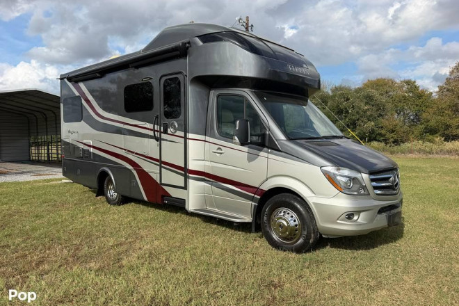2019 Wayfarer 24TW